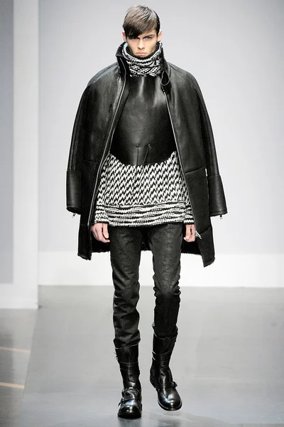 Look 9